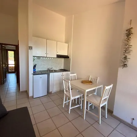 Apartmán Domus Paradiso With Shared Pool